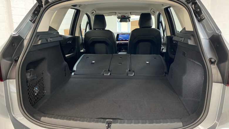 BMW 2 Series 225e xDrive Luxury 5dr DCT Hatchback